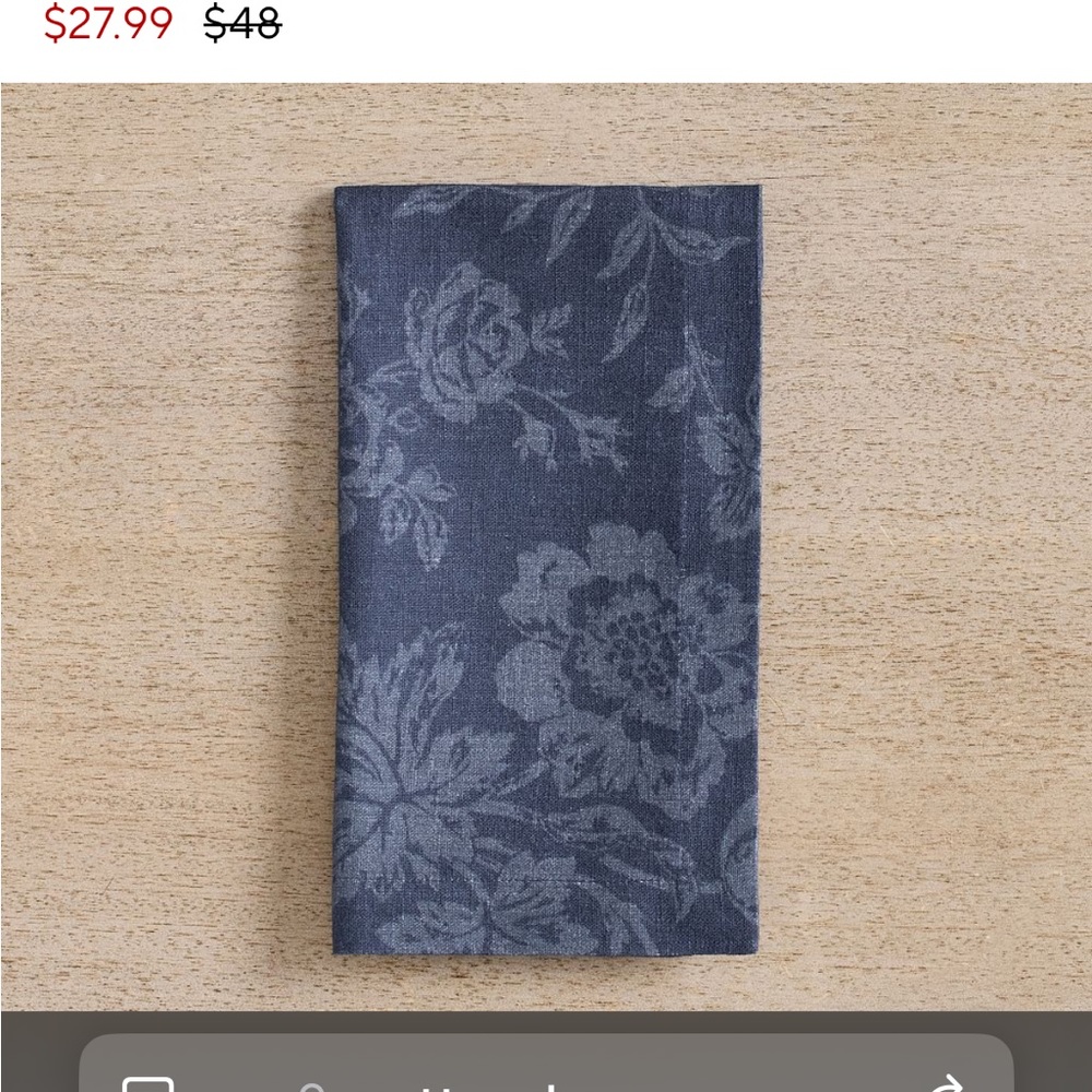 Pottery barn napkins total of 8